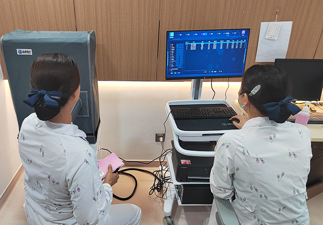 双能X射线骨密度仪:为医疗机构注入精准诊断与持续发展的动力